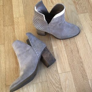 Steve Madden Suede Booties